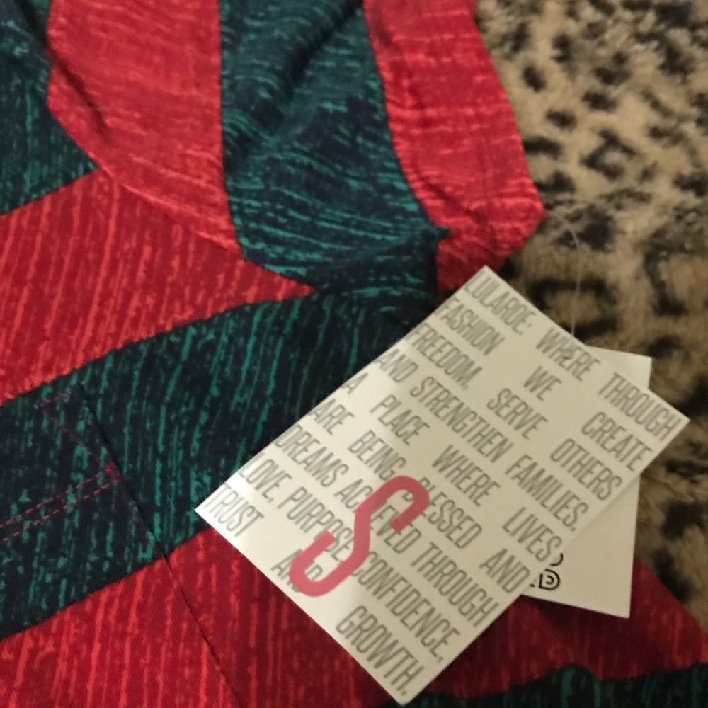 Lularoe Carly Dress - Picture 2 of 7
